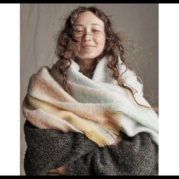 Free People Brushed Racer Sky Blue Blanket Scarf - Picture 1 of 4